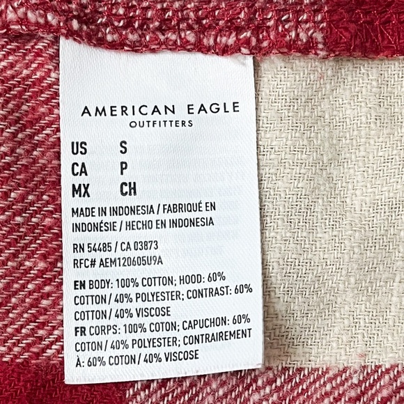American Eagle Cropped Button Up Hooded Red/White Plaid Shirt/ Jacket Size SP - Picture 9 of 9